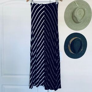 Volcom Women's Black & White Stripe Full Length Maxi Skirt | Size: S